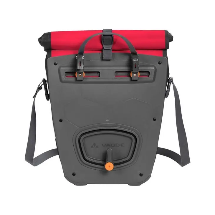 Aqua Back waterdichte achtertassen – Vaude – ROOD