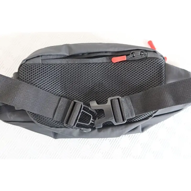Banane imperméable Blackmaui – Élémenterre