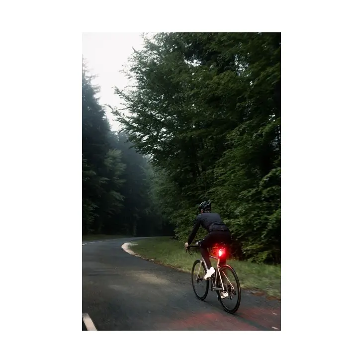 Luz trasera de bicicleta Supervision R150 – Zéfal