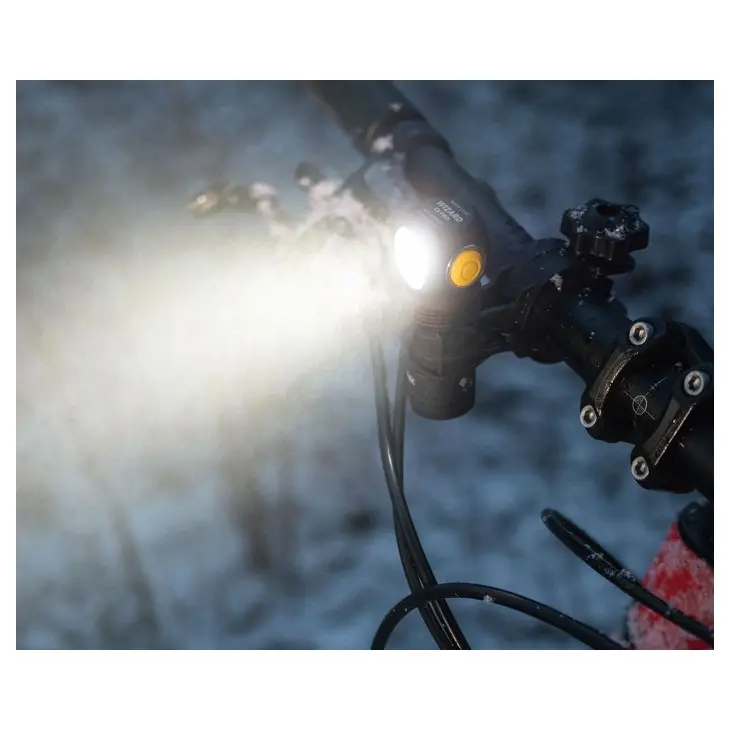 Lanterna frontal Wizard C1 Pro Magnet USB – Armytek