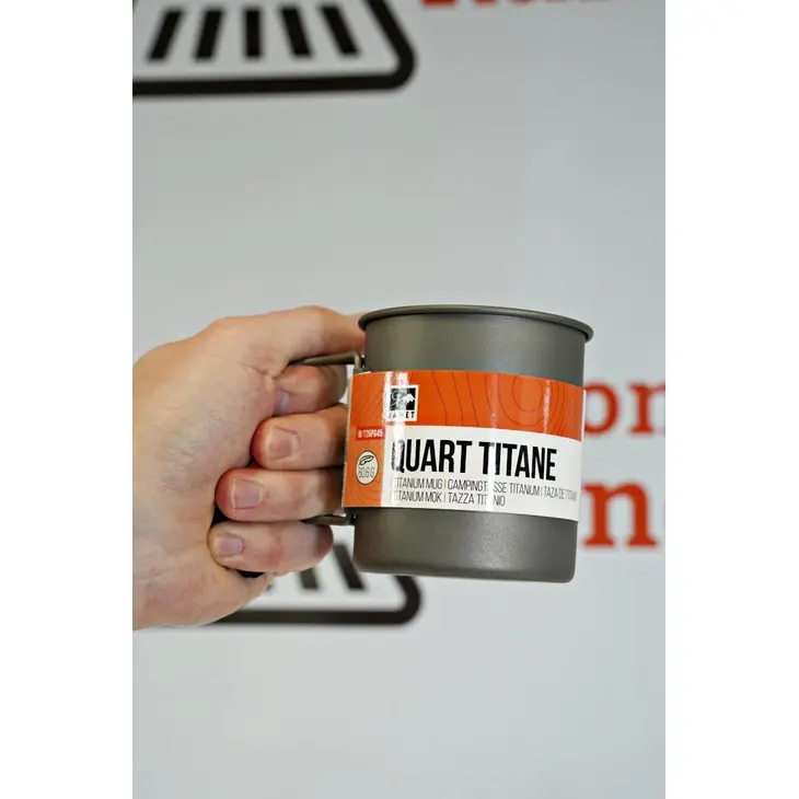 Caneca de titânio – Jamet