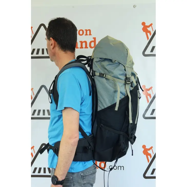 Mochila de caminhada Ubic 55+15 – Millet – CINZENTO/PRETO