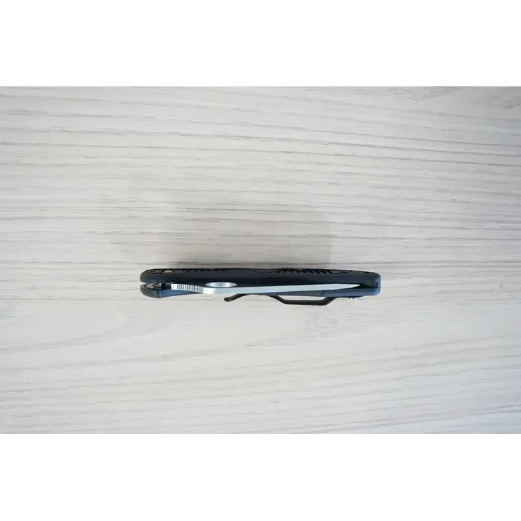 Canivete SPYDERCO Delica 4 Noir C11PBK