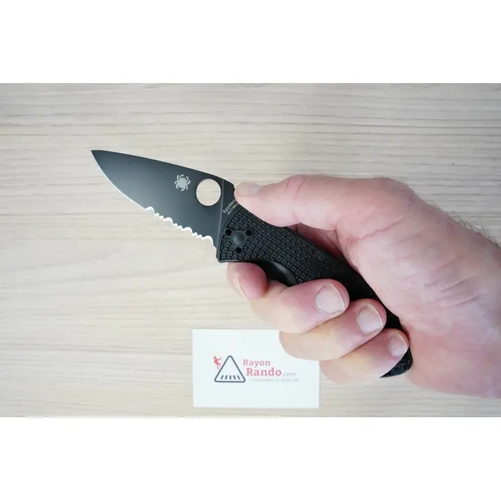 Canivete SPYDERCO Tenacious Tout Noir Semi-Dentee C122PSBBK