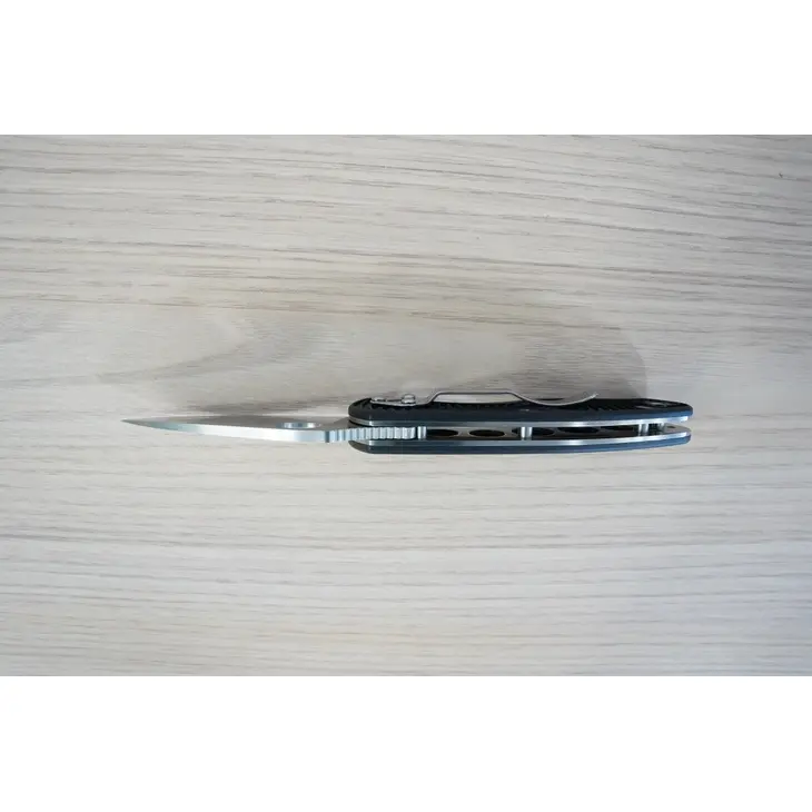 Canivete SPYDERCO Persistence Noir C136PBK