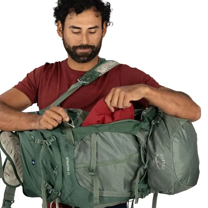 Mochila de caminhada Stratos 44 – Osprey